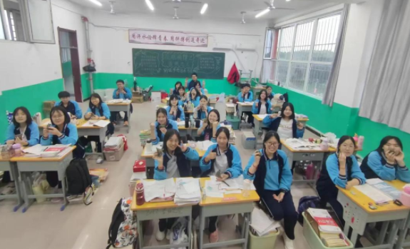 变成精准滴灌让学生有了更科学的学习方式和更高的学习效率