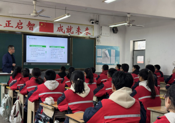 家长对教育质量越来越好家长的教育理念正发生着底子改变